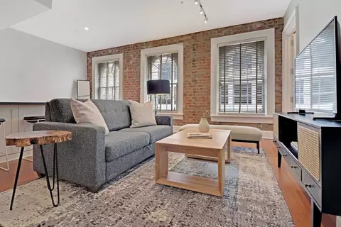 Perdido St, New Orleans, LA 70112