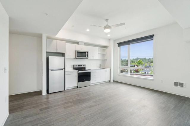 3803 S Warsaw St, Seattle, WA 98118