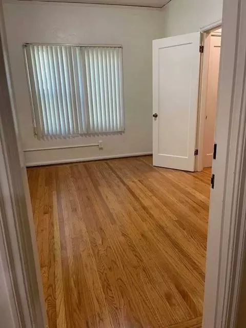 2516 Piedmont Ave, Berkeley, CA 94704 photo 2