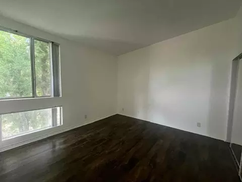 16812 Sherman Way, Los Angeles, CA 91406 photo 4