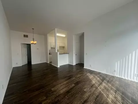 16812 Sherman Way, Los Angeles, CA 91406 photo 2