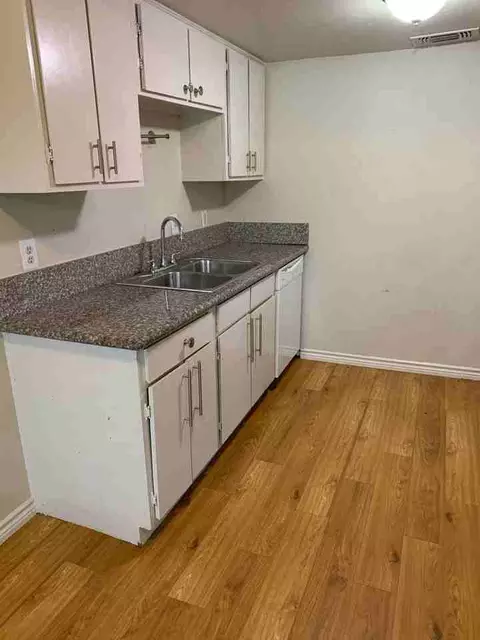 2434 Louise St, Denton, TX 76201