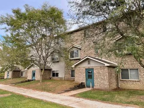 202 S River Rd, West Lafayette, IN 47906