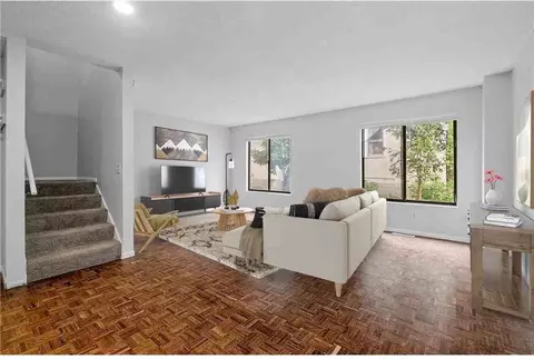 941-951 941-951 17th Ave Se 942 15th Ave SE, Minneapolis, MN 55414