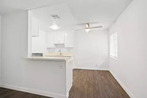 8342 Westminster Blvd, Westminster, CA 92683