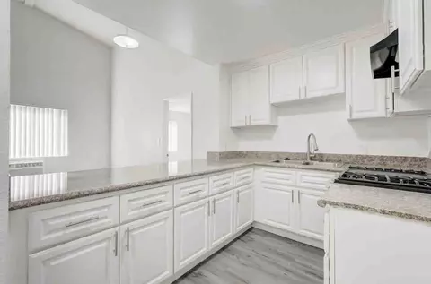 311 S New Hampshire Ave, Los Angeles, CA 90020
