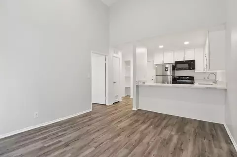 311 S New Hampshire Ave, Los Angeles, CA 90020