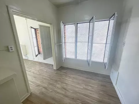 410 S Glendale Ave, Glendale, CA 91205 photo 13