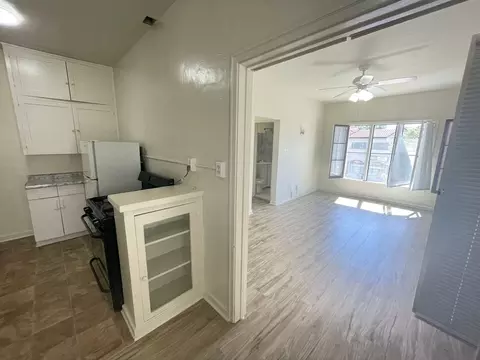 410 S Glendale Ave, Glendale, CA 91205 photo 9