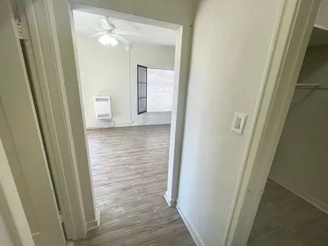 410 S Glendale Ave, Glendale, CA 91205
