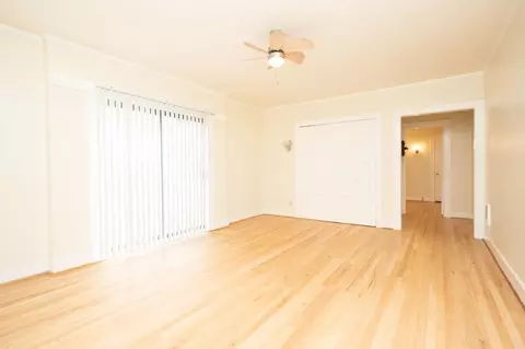 2421 NE Irving St, Portland, OR 97232