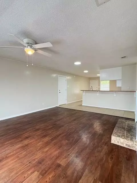 885 County Road 149, Flint, TX 75762