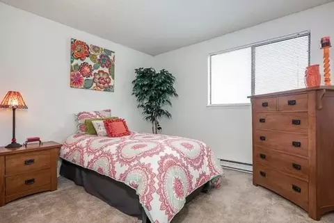 702 W Casino Rd, Everett, WA 98204 photo 5