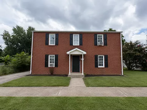 1527 Fuller St, Kingsport, TN 37664