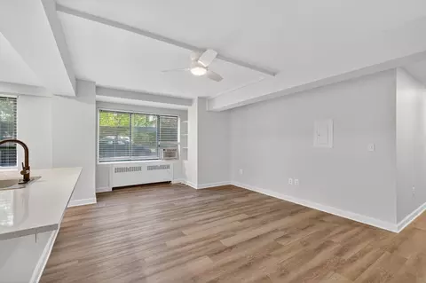4607 Connecticut Ave NW, Washington, DC 20008 photo 12