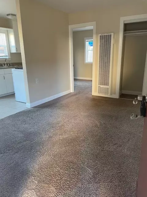 116 Pine St, Redwood City, CA 94063