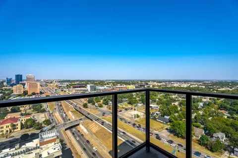 84 North Interstate Highway 35, Austin, TX 78701 photo 11