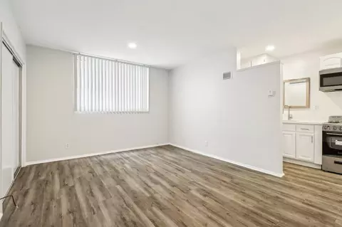 1275 Federal Ave, Los Angeles, CA 90025