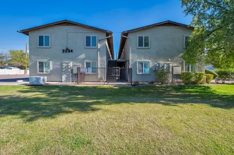 2234 W Hazelwood St, Phoenix, AZ 85015