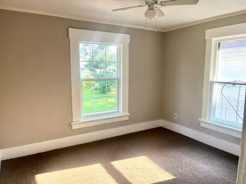 808 7th St NW, Canton, OH 44703