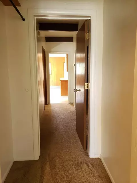 242 E 14th Ave, Eugene, OR 97401 photo 8