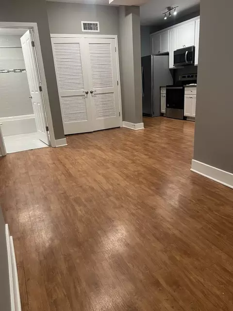 300 W Fayette St, Baltimore, MD 21201