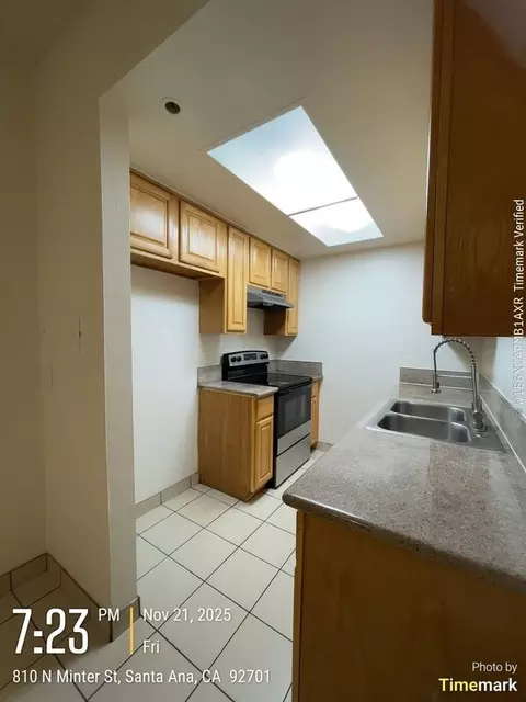810 N Minter St, Santa Ana, CA 92701