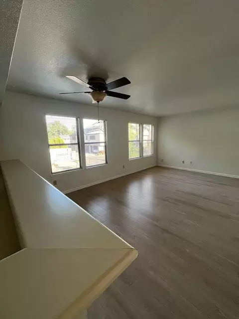 2207 N St, Sacramento, CA 95816