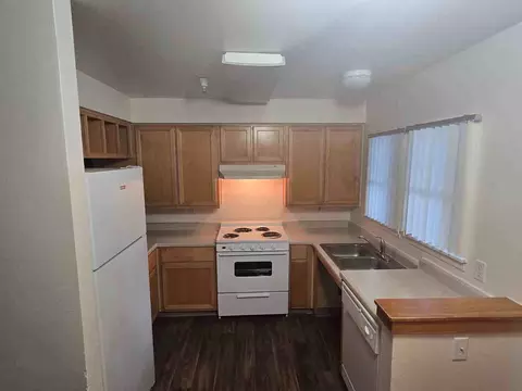 247 SE 160th Ave, Portland, OR 97233