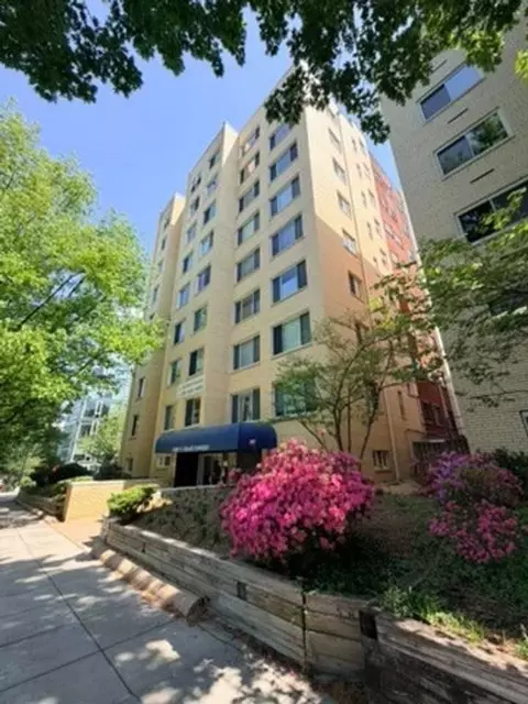 5323 Connecticut Ave NW, Washington, DC 20015