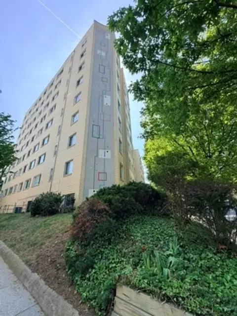 5323 Connecticut Ave NW, Washington, DC 20015