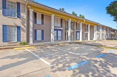 7900 Bellaire Blvd, Houston, TX 77036 photo 7