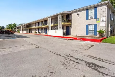 7900 Bellaire Blvd, Houston, TX 77036 photo 9