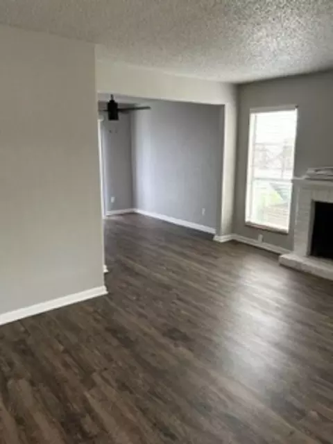 3005 W Walnut Hill Ln, Irving, TX 75038 photo 11