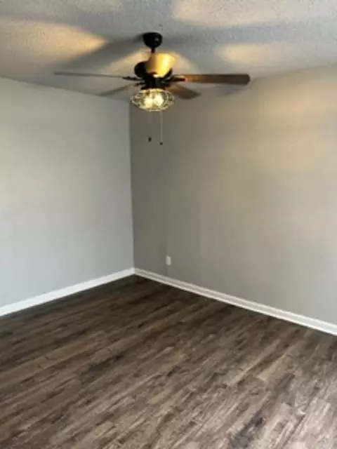 3005 W Walnut Hill Ln, Irving, TX 75038 photo 13