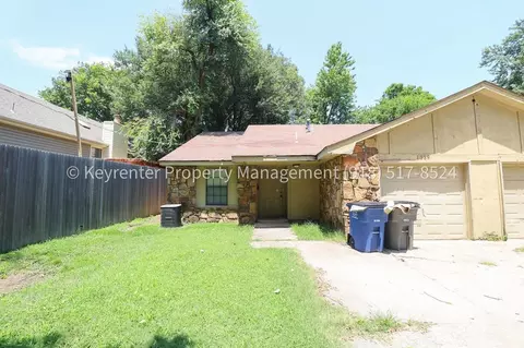 1359 E 60th St, Tulsa, OK 74105