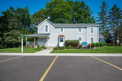 9395 River Dr, Linden, MI 48451 photo 55