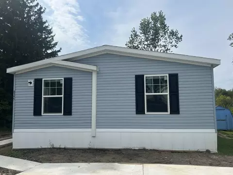 9395 River Dr, Linden, MI 48451 photo 46