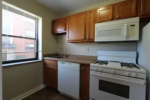 5520 5th Ave, Pittsburgh, PA 15232