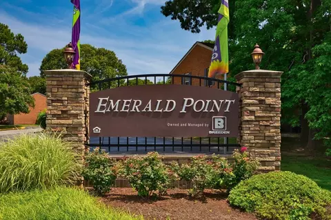 2100 Westminster Ln, Virginia Beach, VA 23454