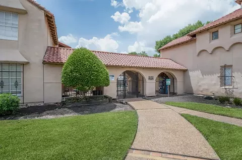 6434 Ella Lee Ln, Houston, TX 77057 photo 4