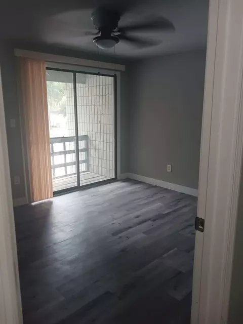 617 SW 69th St, Gainesville, FL 32607