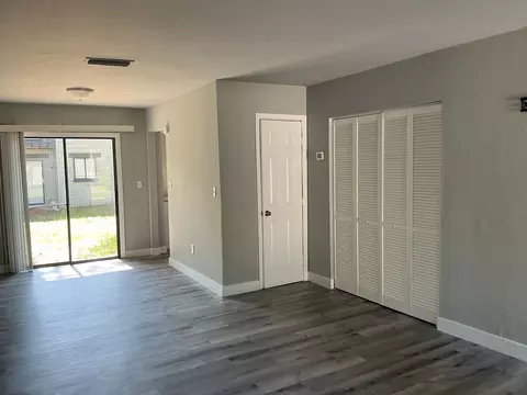 617 SW 69th St, Gainesville, FL 32607 photo 5