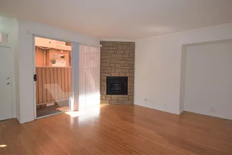 11107 La Maida St, Los Angeles, CA 91601