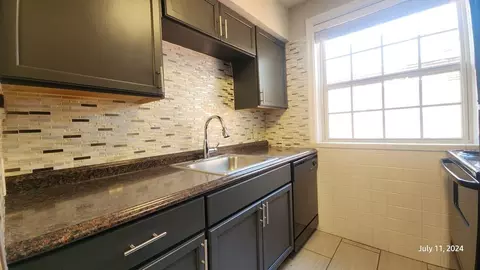 6362 Sutherland Ave, Saint Louis, MO 63109