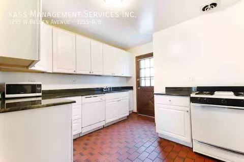 1255 W Belden Ave, Chicago, IL 60614