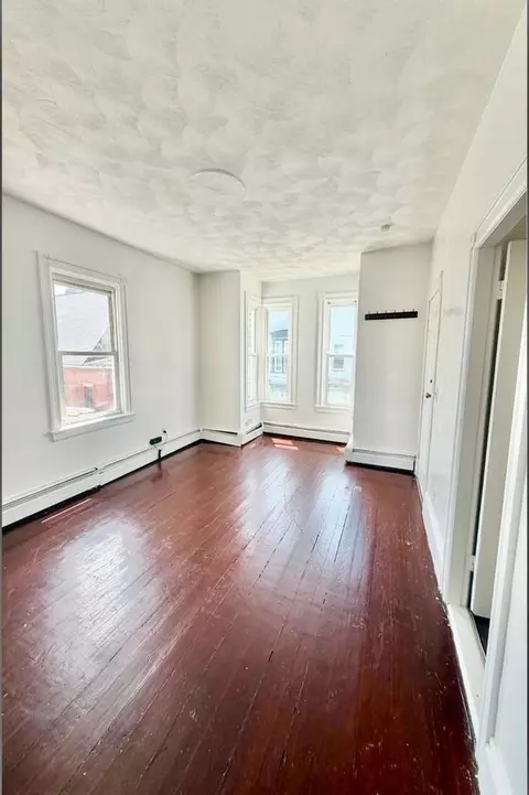 6 Young Ave, Providence, RI 02908
