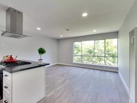 3720 Fruitvale Ave, Oakland, CA 94602