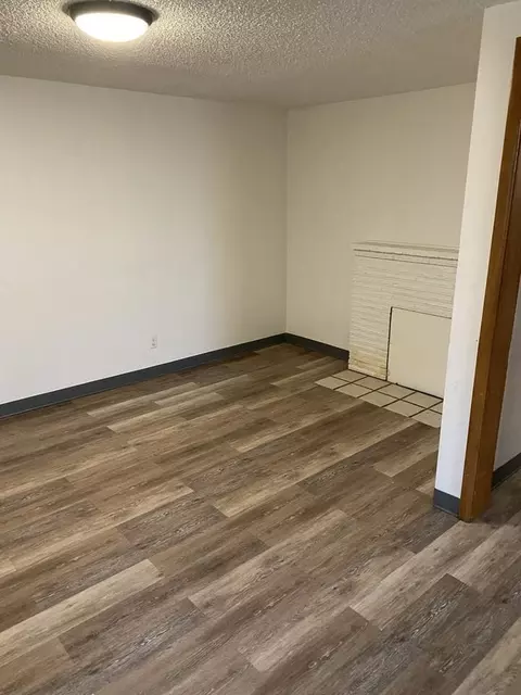 40 E Longfellow Ave, Spokane, WA 99207 photo 3