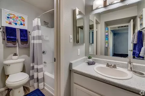 4441 W Bethany Home Rd, Glendale, AZ 85301 photo 8